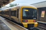 Southeastern Train leaving Beckenham Junction